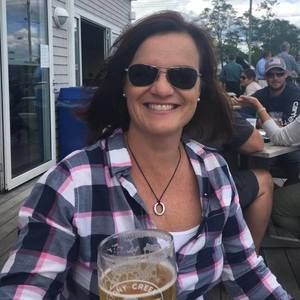 Meet your Posher, Ellen